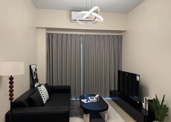 Spacious Modern 1br With Pool View Near Okada, Moa & Naia マニラ市